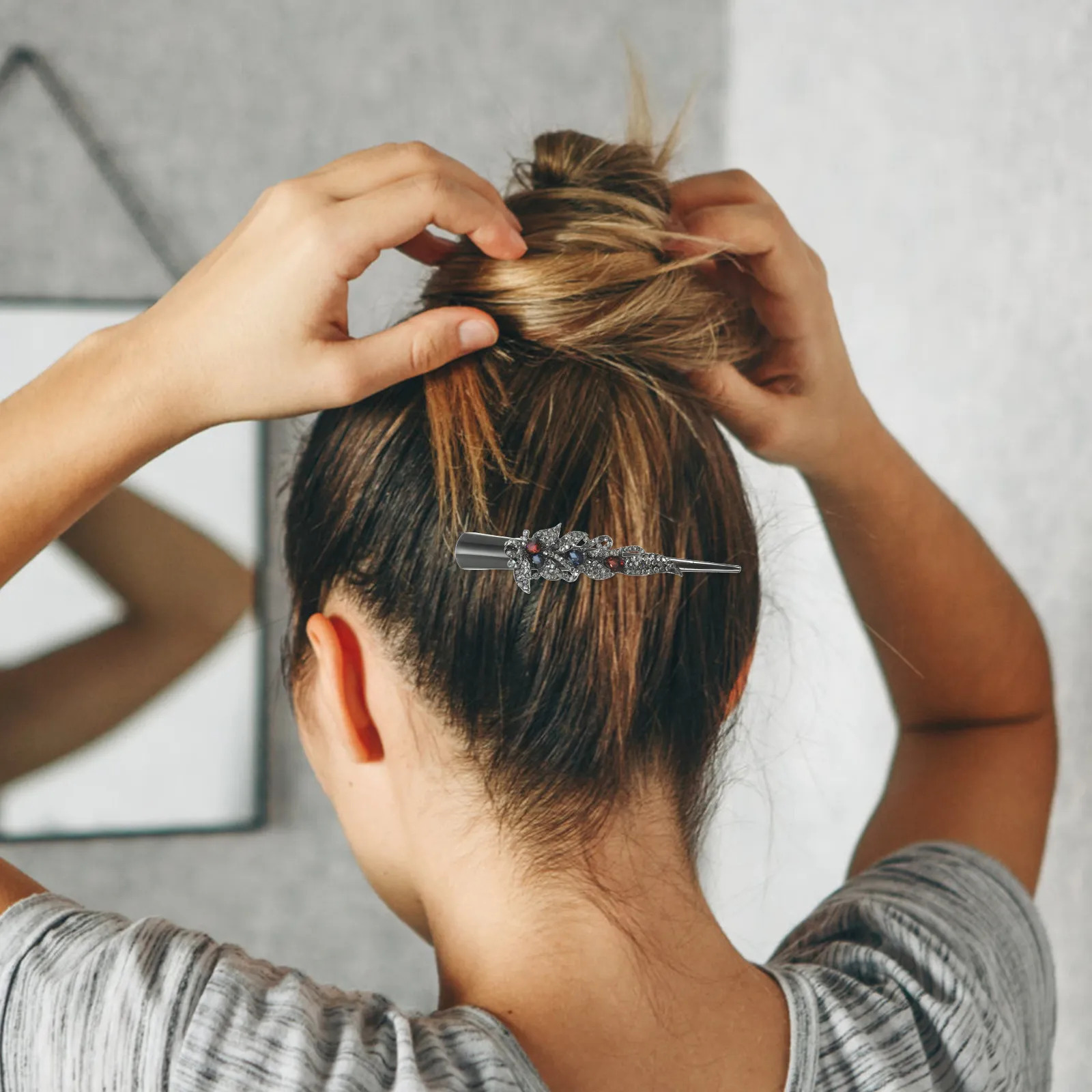 

Crystal Alligator Hair Clip Metal Rhinestone Sparkle Barrette Wedding Decorative Hair Clips for Women Fancy Clips for Women