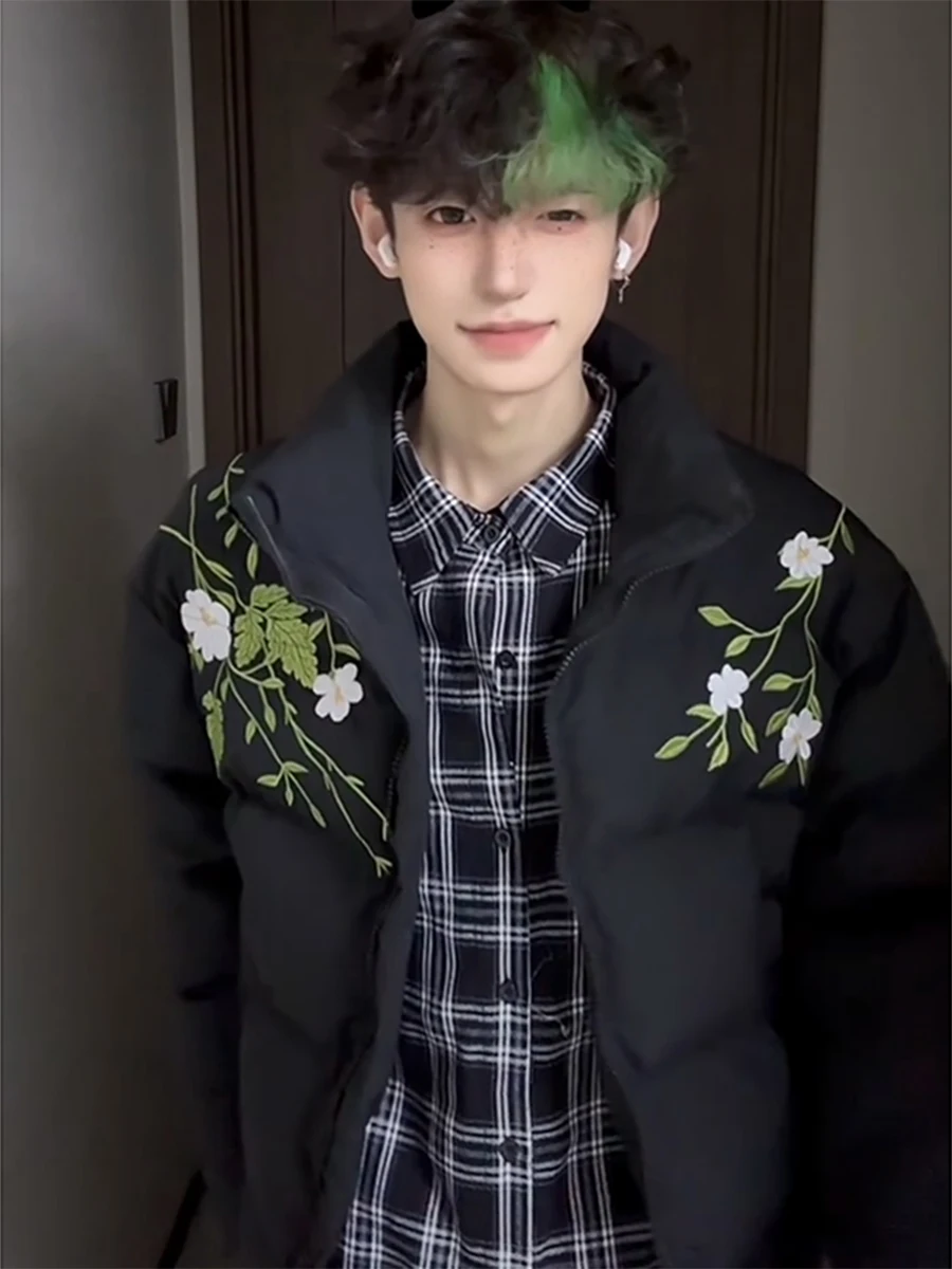 

Утепленная мужская зимняя куртка с вышивкой и цветочным узором, новинка 2024 года, в американском стиле, черная, с воротником-стойкой, верхняя одежда