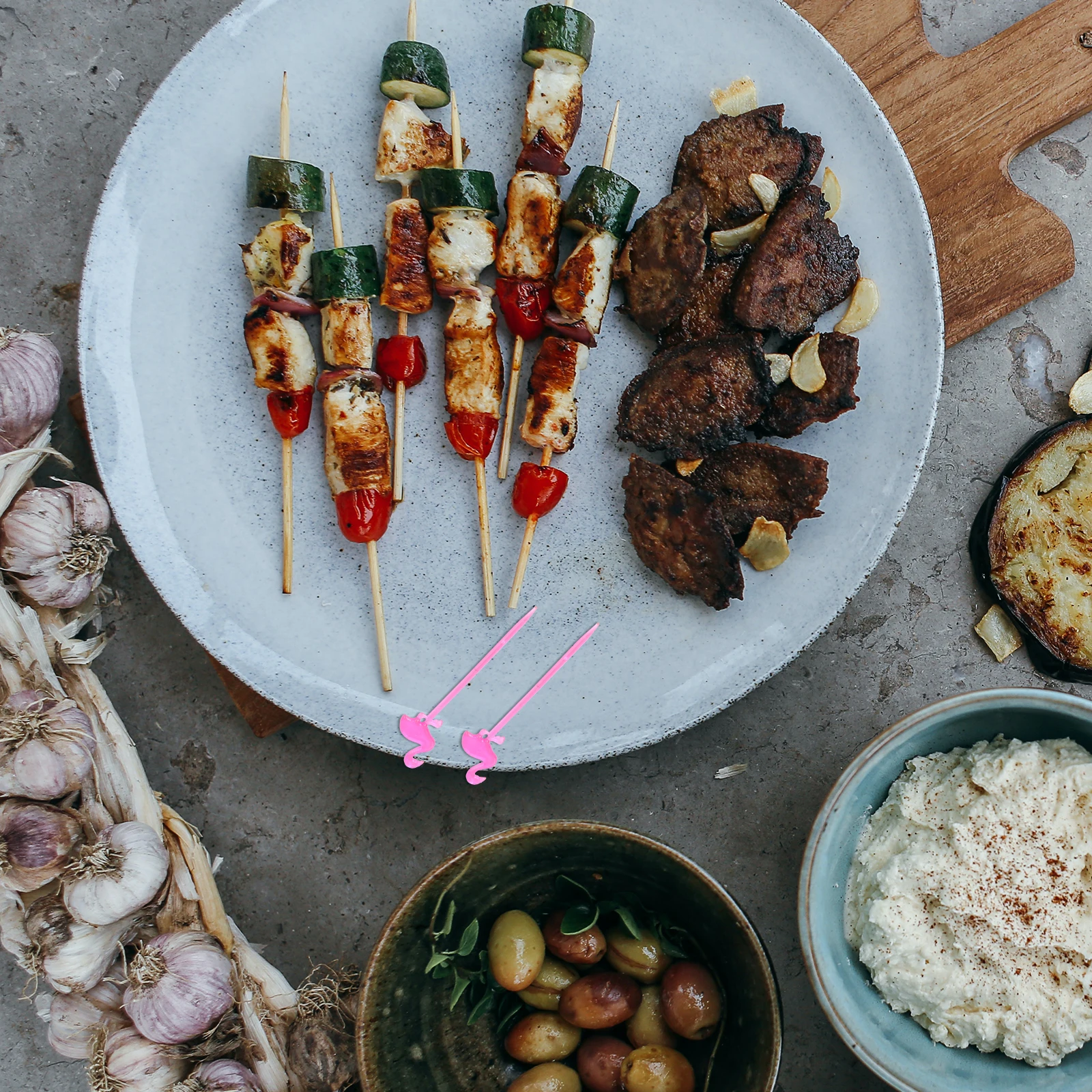 

50 pcs Flamingo Fruit Picks Colorful Party Decoration Supplies For Cake Dessert Red Buffet Wedding Baby Shower Event Kitchen Bar