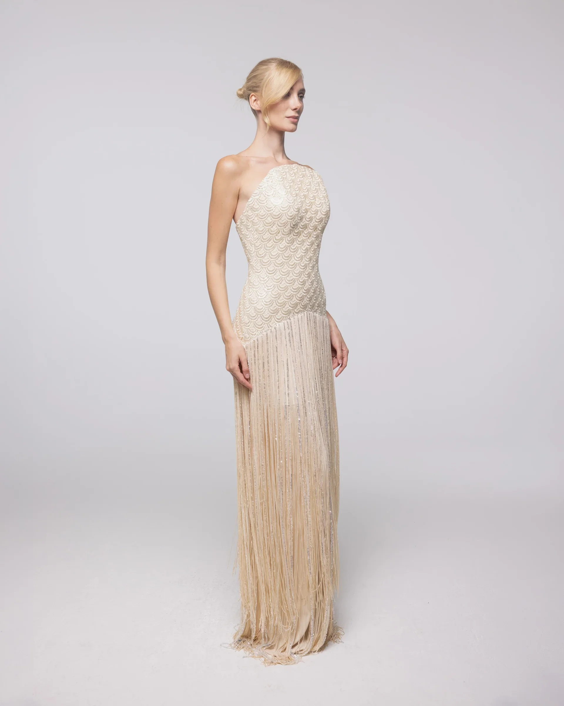 Arabia Luxurious A-Line Scalloped Evening Dresses Handmade Beads Tassel Sequins Floor Length Exquisite Prom Party Gowns 2026