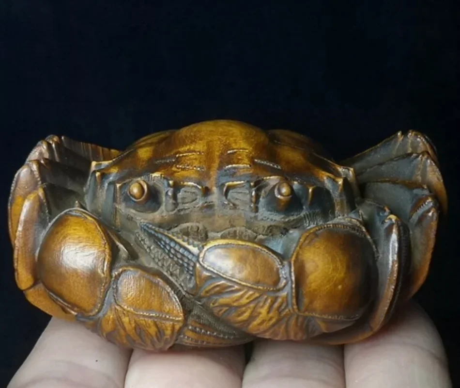 

L 2.9 inch Chinese Boxwood Hand Carved crab statue netsuke Decoration Collection