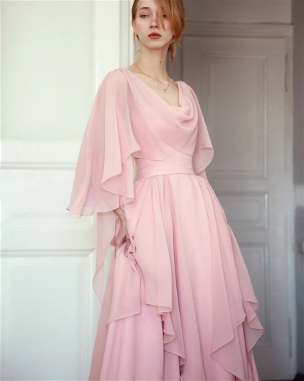 Elegant V Neck Chiffon Evening Dresses A Line Half Sleeve Prom Dress Women's Formal Evening Gowns Luxury Celebrity Party Gowns