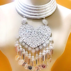 hmong collar Five collar with a big heart