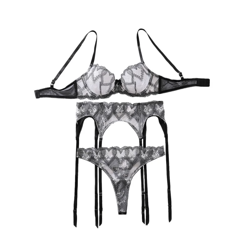 子猫アマゾン-ボーダー2025ファッション ハートカラーブロック シースルー刺繍 シェイピング スリーポイントブラセット