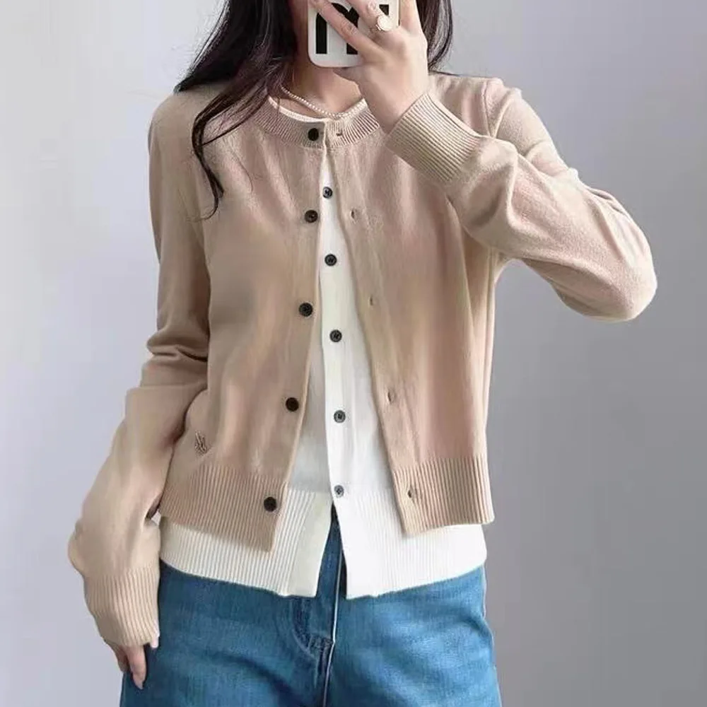 

Autumn 2024 Design Sense Long Sve Patchwork Fake Two-Piece ort Knitted Open Cardigan Top Outerwear Women's Faion