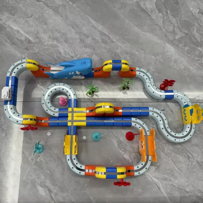 Kinder Elektrische Magnetische Saug High-Speed Orbit Vielseitig Track Auto Unterwasser Welt Serie Puzzle Spielzeug Montage Weihnachten Geschenke