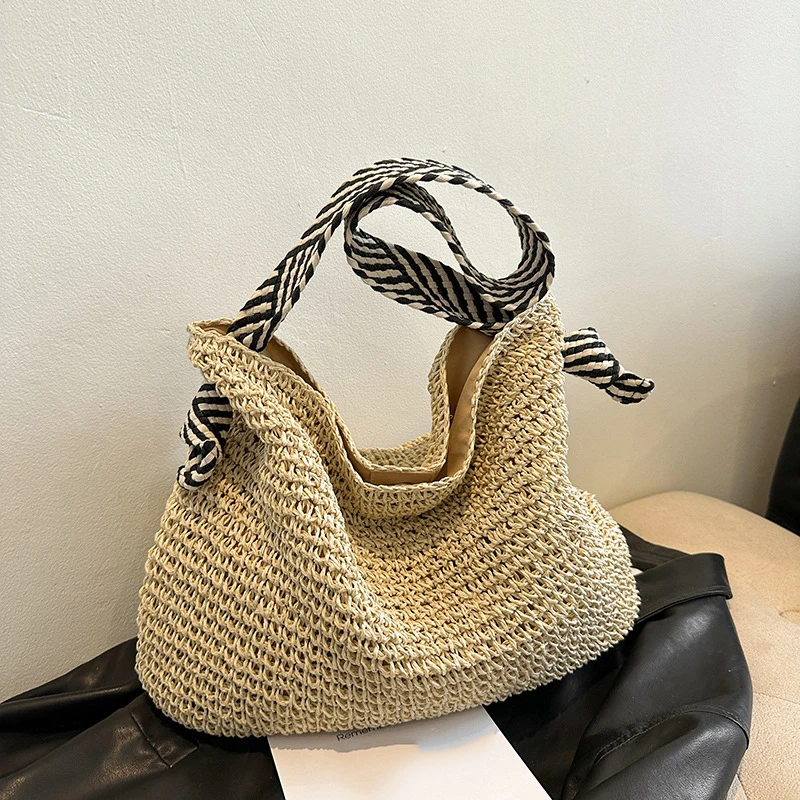 Fashion Straw Beach Basket Bag Women Rattan Shoulder Bag Large Capacity Woven Hand-made Handbag Female Purse Totes Shoulder Bag