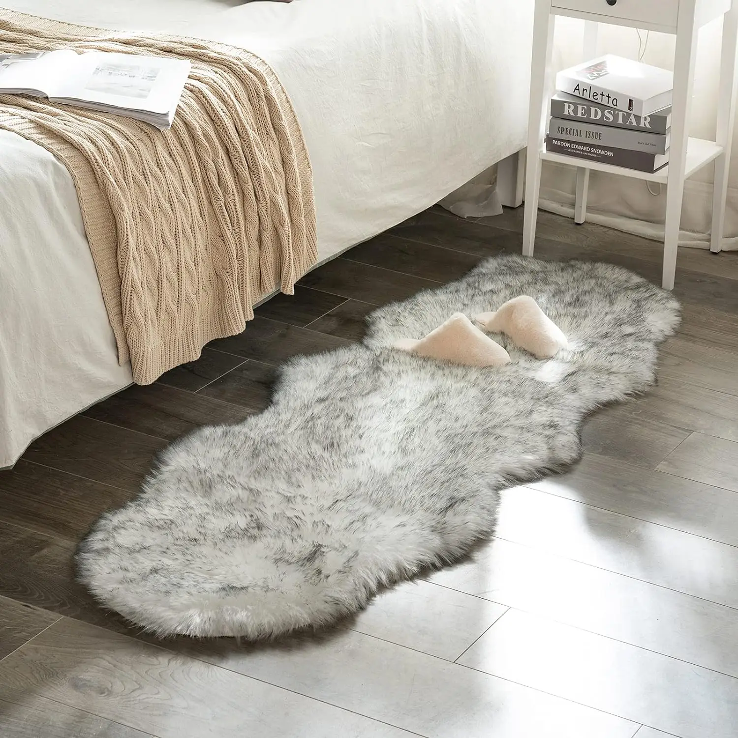 Soft Fur Wool Rugs for Bedroom Living Room Carpet Fluffy Sofa Chair Cushion Washable Hairy Bedside Floor Mat Sleeping Room Rug