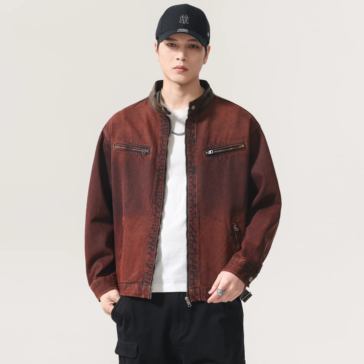 

Мужская джинсовая куртка с воротником-стойкой, модная винтажная свободная повседневная куртка из выстиранного хлопкового денима, мотоциклетная куртка для мужчин, весенне-осеннее пальто