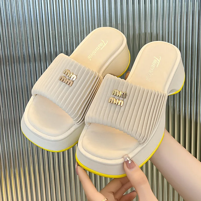 Cool womens slippers wavy texture sponge cake thick sole elegant women's outdoor wear flat bottomed non slip thick sole sandals