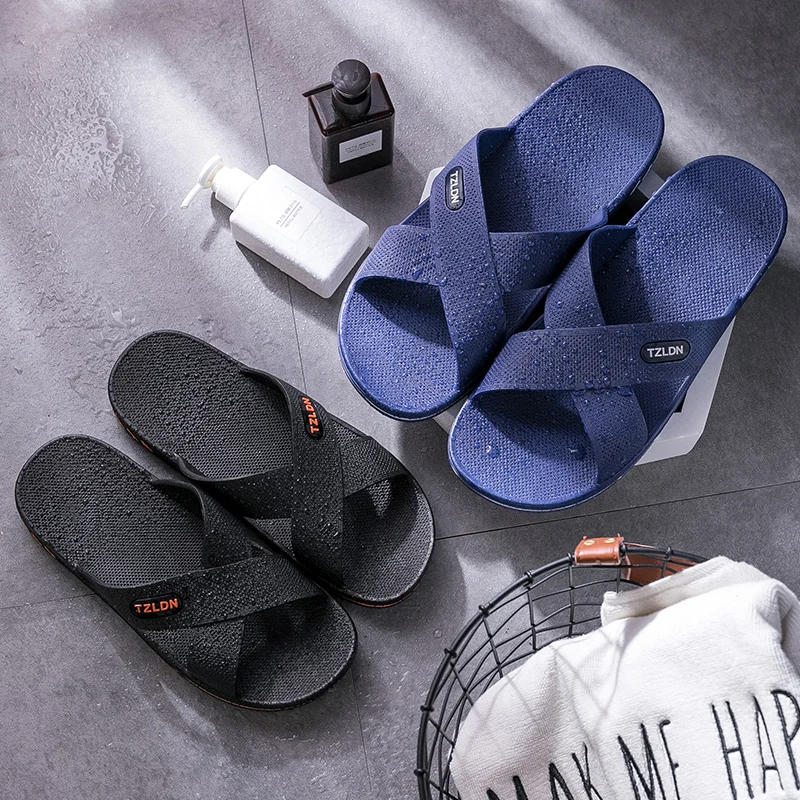Anti-Slip Men's House Slippers Extra Large Size Summer Bathroom Slippers Outdoor Sandals Fashion Slippers