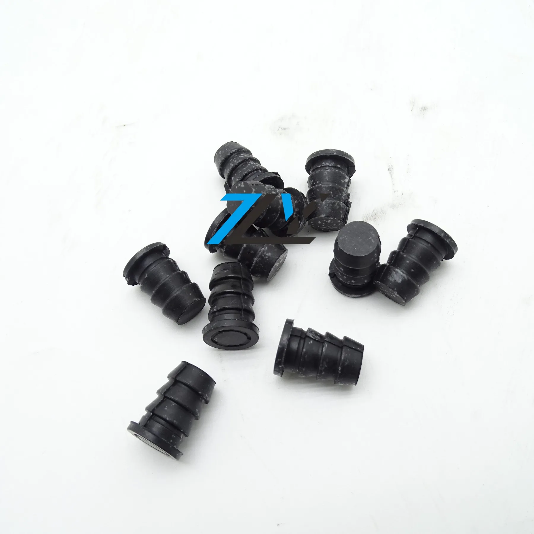 

10 pieces of 17456-36420 rubber plugs suitable for V2403, V2203, and M5000 engines.