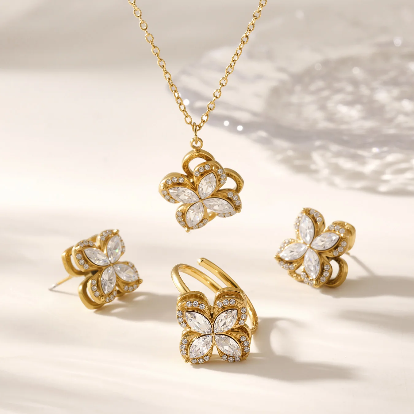 Nivora Vintage Rotatable Zircon Flower Stainless Steel Chain Necklaces Earrings Rings for Women Charm Wedding Banquet Jewelry