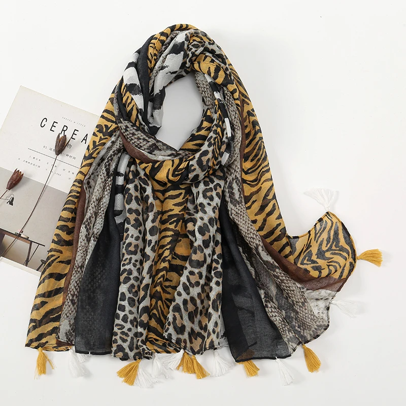 

Women Fashion Leopard Printed Tassel Viscose Shawl Scarf Print Voile Wrap Headband Bufandas Muslim Hijab Sjaal Foulard 180*70Cm