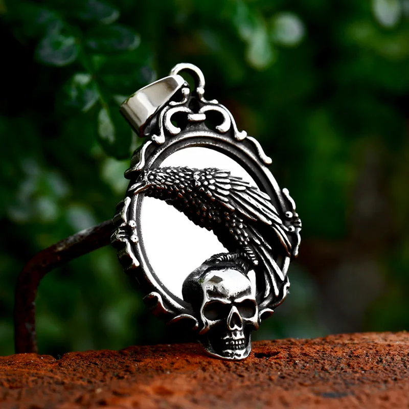 Steel soldier Dropshipping Magic Mirror Men Pendant Necklace with Stainless Steel Snake Wrapped Skull Clasp Chain Sexy women