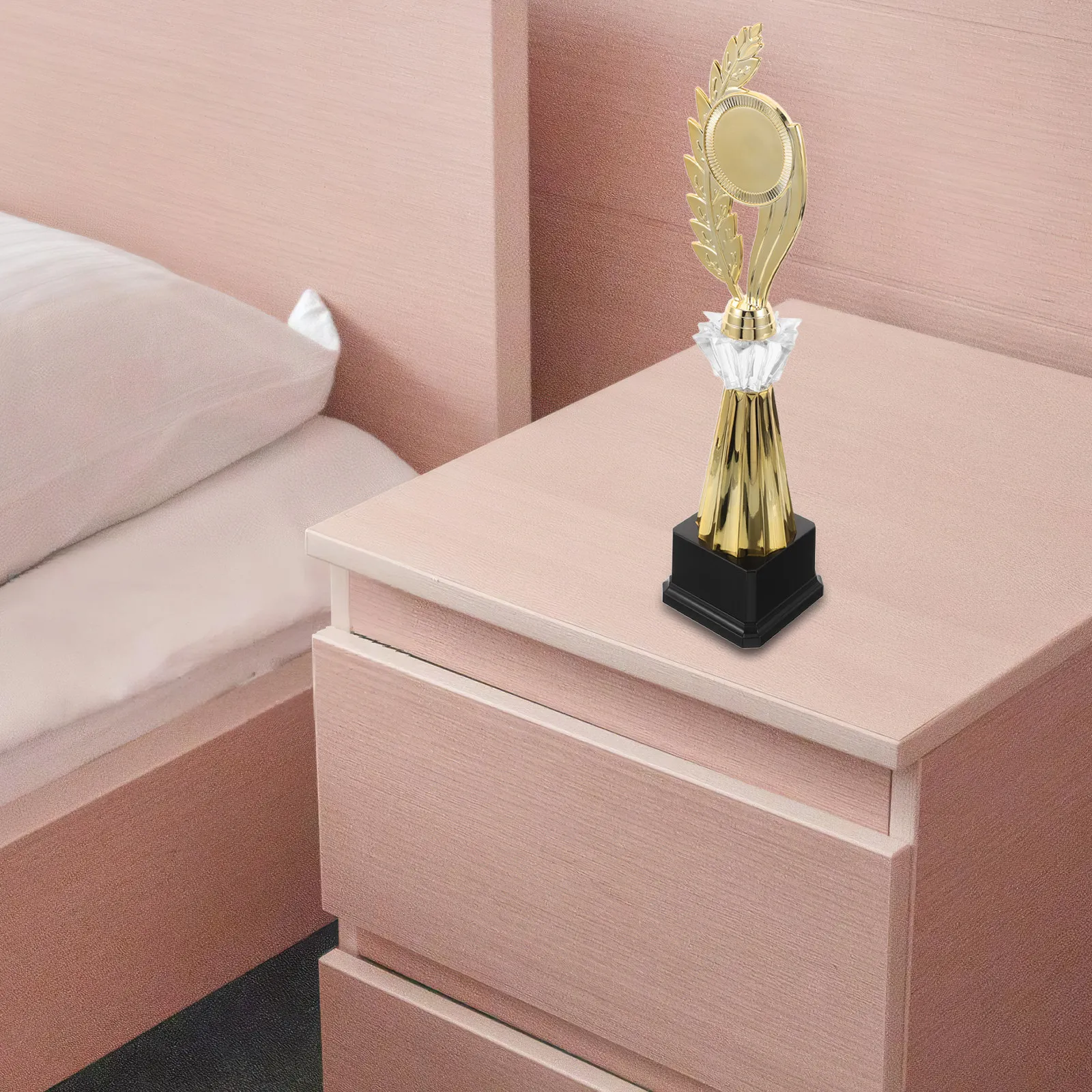 

Пластиковый наградной кубок для детей, для школьных спортивных соревнований, сувенир для вечеринок, приз для мальчиков и девочек, футбольный трофей