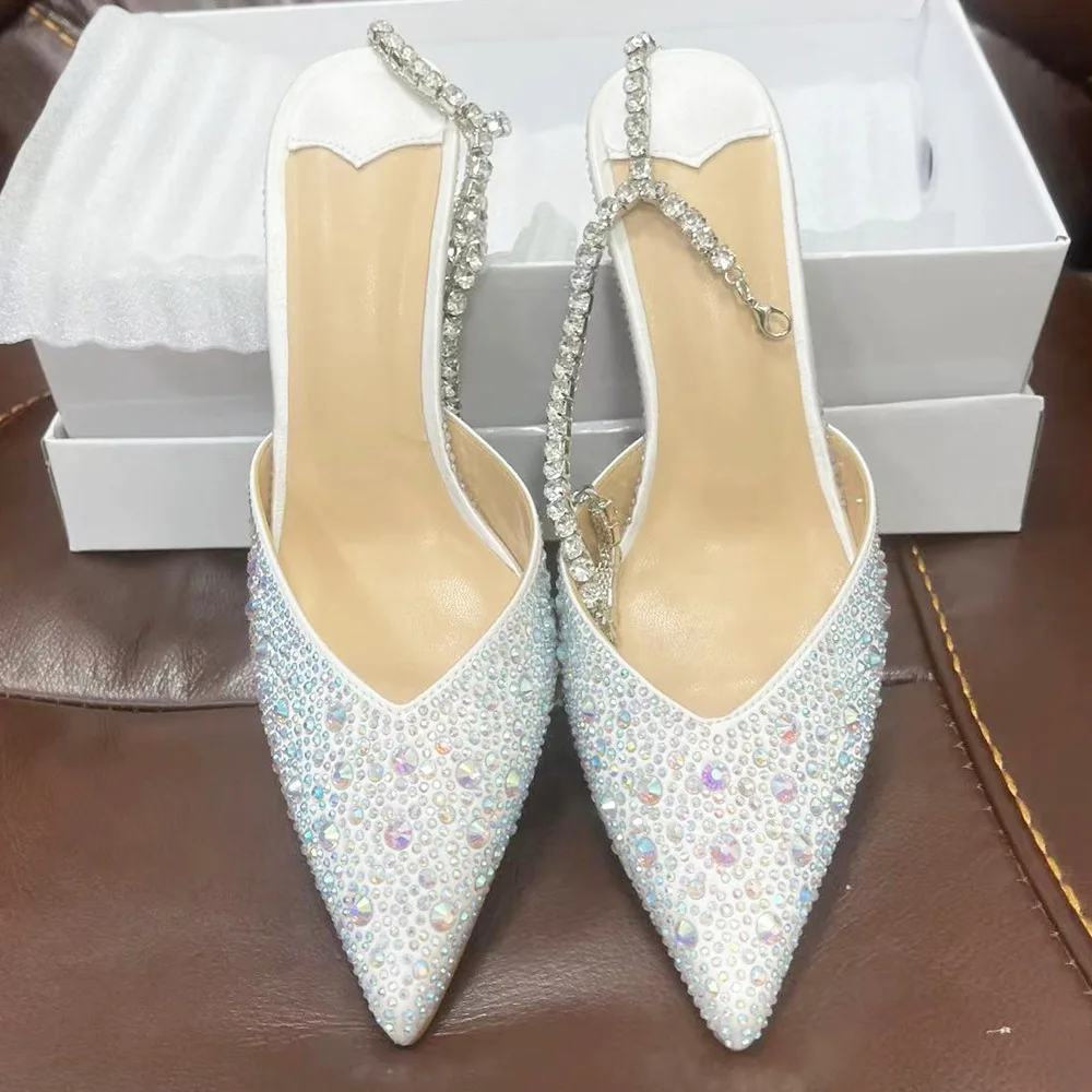 

2026 Women's Pointed Rhinestone Chain Closed Toe Slippers Colored Diamond High Heel Sandals Fashion Party Evening Catwalk Shoes