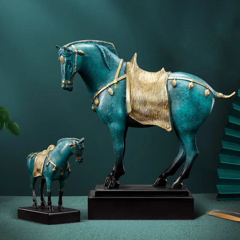 Brass horse ornament Bronze Tang three-color horse zodiac craft gifts Office home decoration opening gift