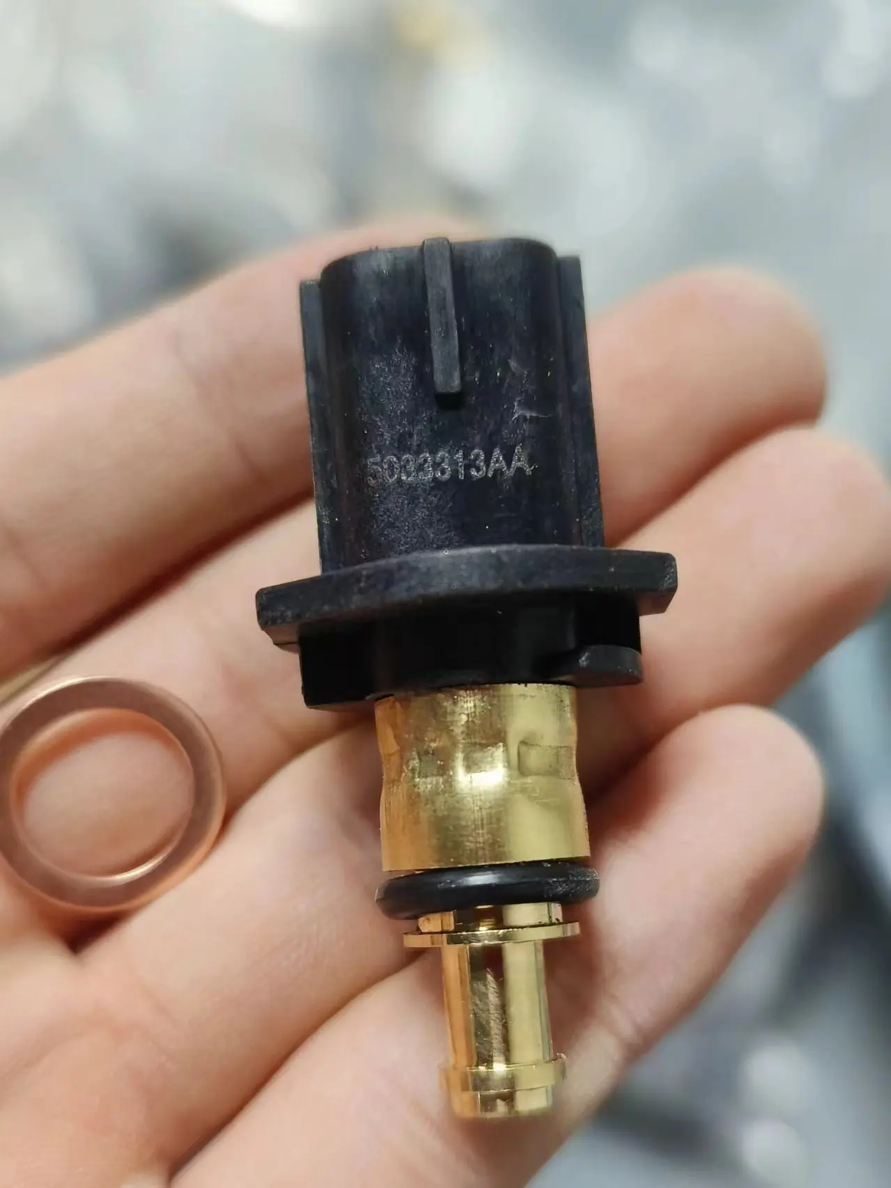5033313aa-coolant-temperature-sensor-for-chrys-ler-200-dodge-journey-avenger-j-eep-patriot-compass-20l-24l-su10438-5033313