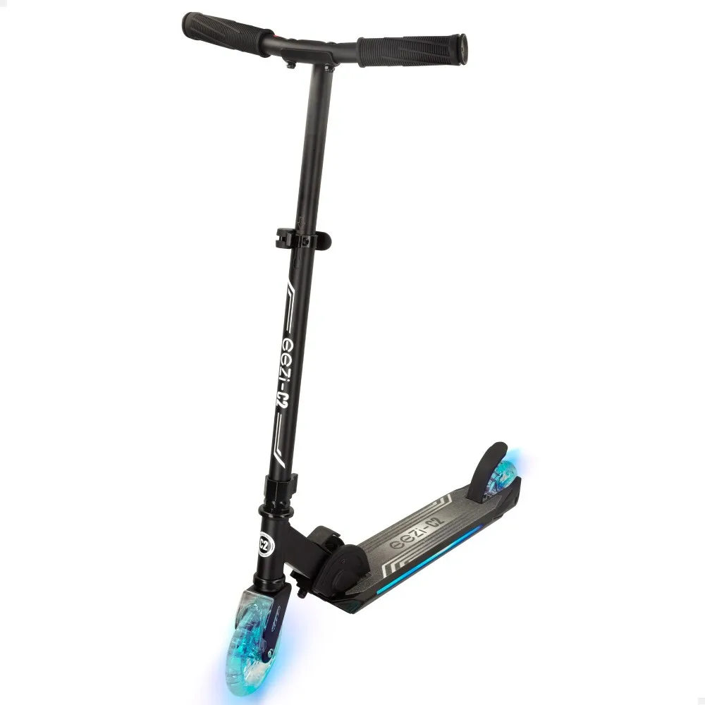 2 wheels black foldable scooter c/lights customizable EEZI