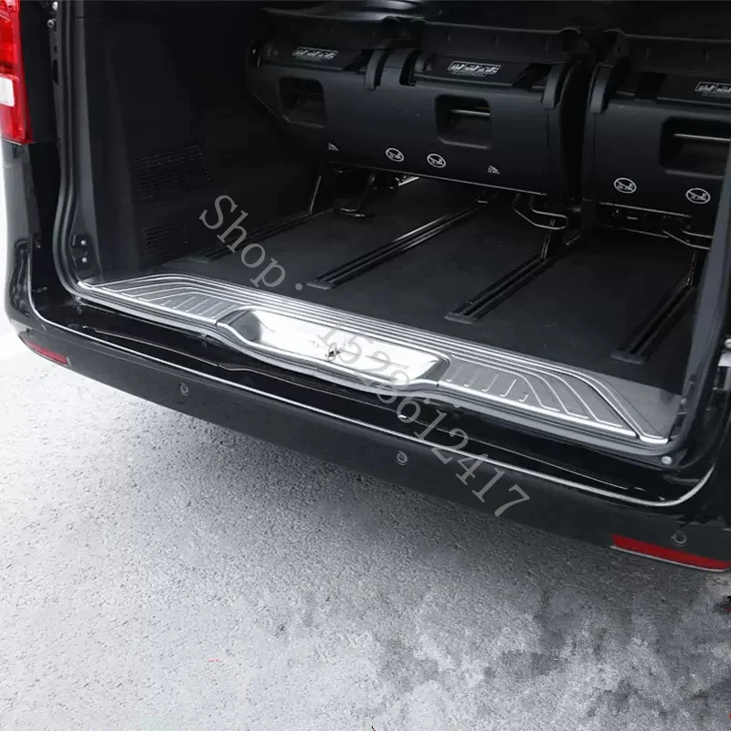 Protection Pare-Chocs Arrière Inox Brossé – Mercedes Vito / V-Class W447 2014+ – Anti-Rayures Coffre
