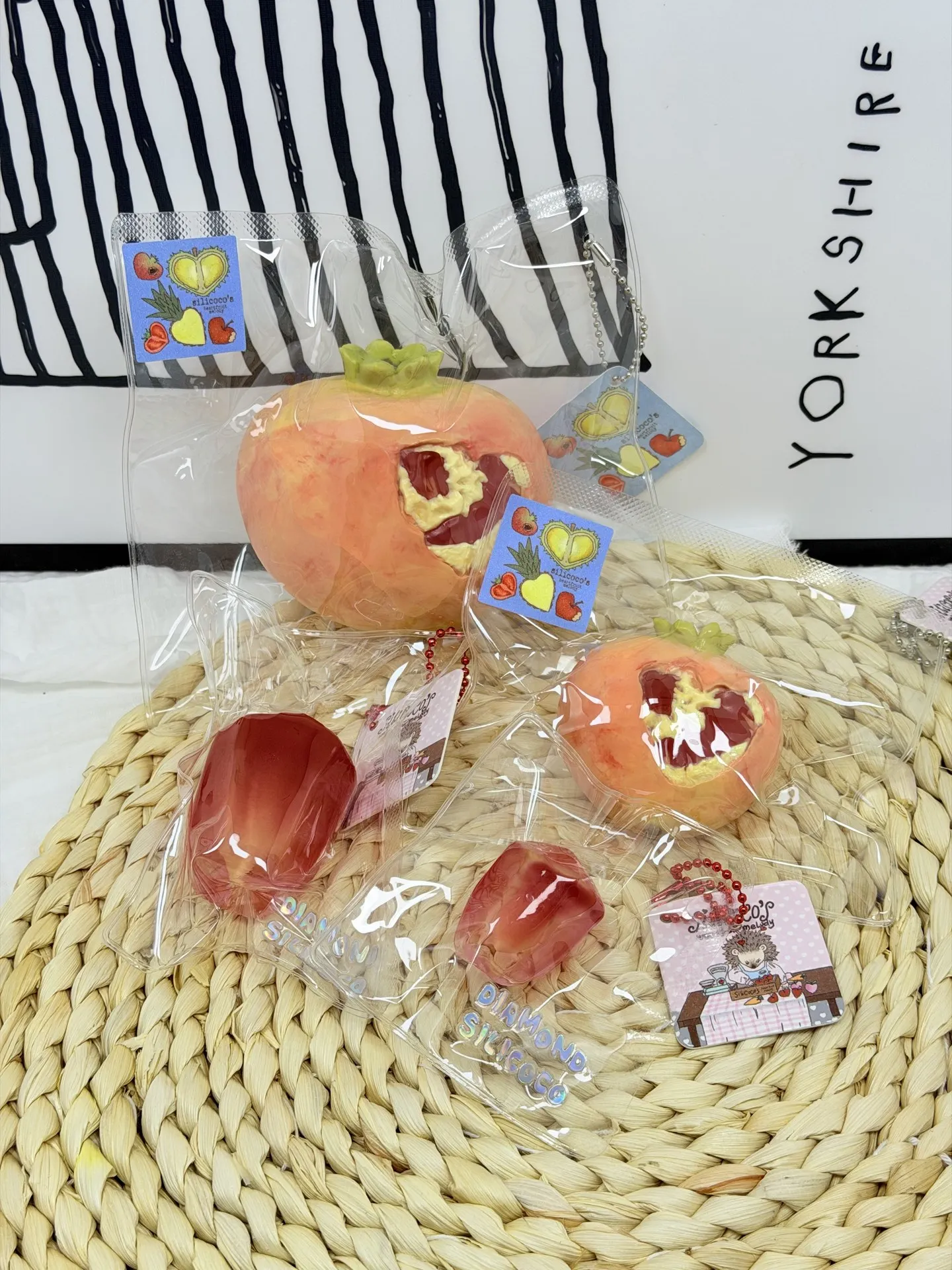 Silicoco Fruit Series Realistic Pomegranate Stress Soft Silicone Toy Slow Rebound Soft Squishy #Nulala100041