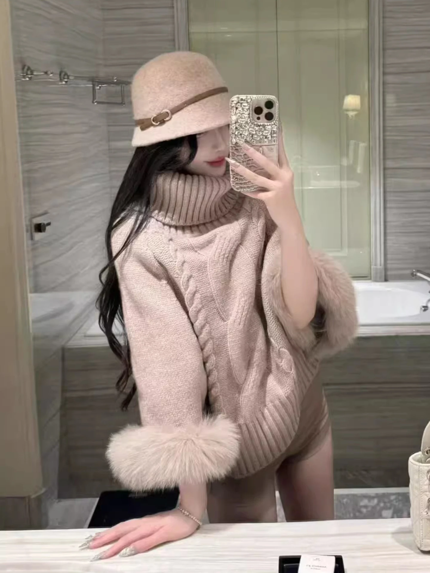 아늑한 하이넥 니트 스웨터 여성용 가을 겨울 신상 슬루즈 소프트 플러스 니트웨어 트렌디 패션 출퇴근용 슬루즈 스웨터