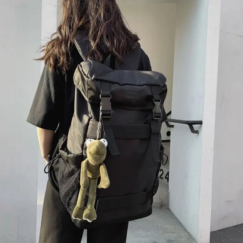 Mochila para homens e mulheres mochila de grande capacidade simples casual saco de viagem à prova dwaterproof água esportes ao ar livre viagem montanhismo saco