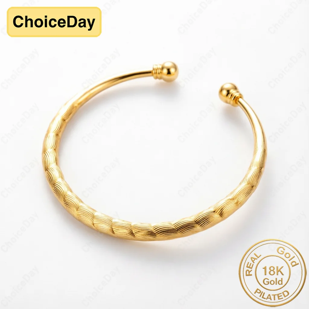 18K Gold Plated Exquisite Textured Bangle, Charming and Stylish Open Bangle for Women, Perfect for Weddings and Parties