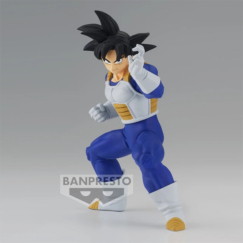 Bandai Genuine Original Anime Dragon Ball Z Son Goku Son Gohan Figurines Statue Action Anime Figures Collectible Model Ornaments