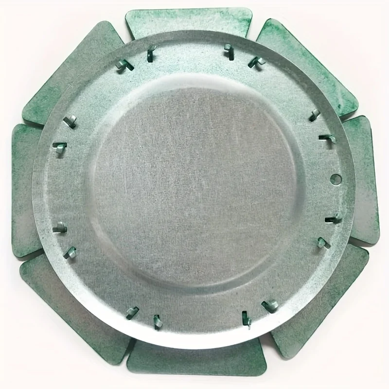 كوب وضع الجولف الداخلي - كوب بفتحة ممارسة جميع الاتجاهات مع كوب وضع دائري أخضر متدفق على السطح