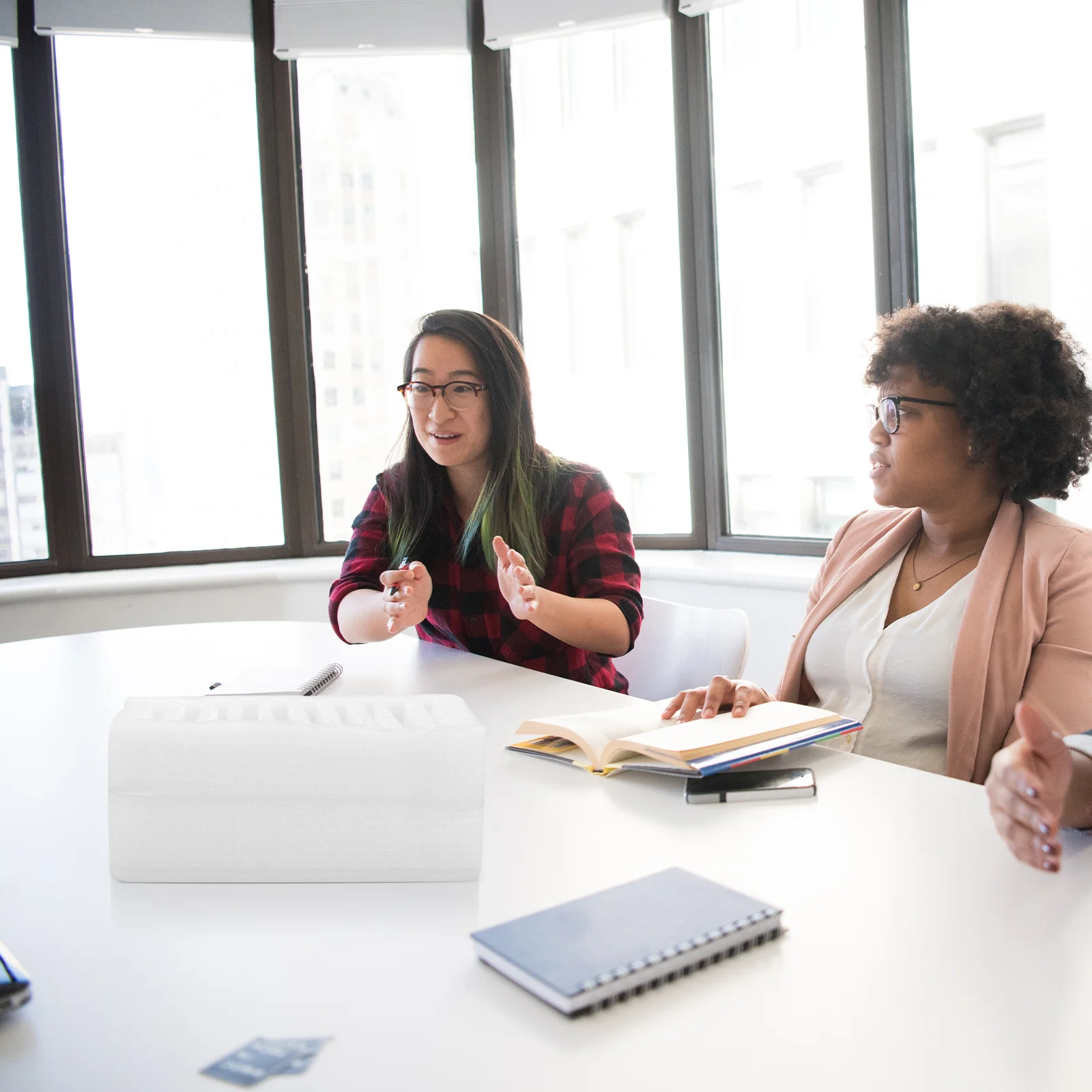 

Держатель для мобильного телефона, классный офис, 10-слоточный органайзер, разделенный ящик для хранения сотового телефона, многосекционный органайзер для совещаний, экзамена