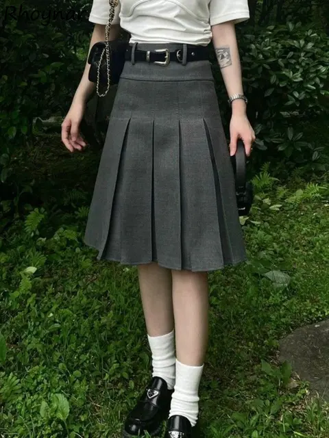 Z paskiem spódnice Preppy kobiety eleganckie przytulne kobiece jesienne popularne plisowane Faldas Mujer do kolan koreańskie solidne na wszystkie mecze uczennica