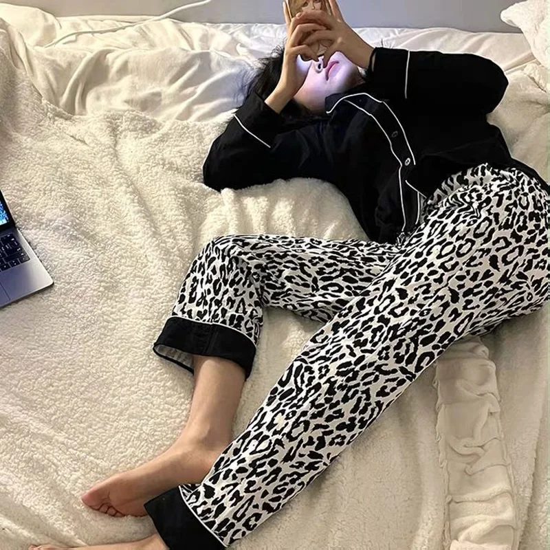 Spring and Summer New Korean Version of the Ladies Pajamas Homewear Black Leopard Cardigan Autumn and Winter Homewear Thin Suit