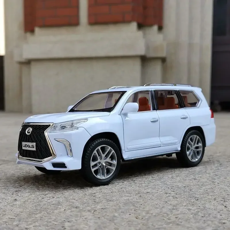 Nuovo 1:24 per LEXUS LX570 SUV modello di auto in lega diecast modello di auto in metallo alta simulazione suono e luce collezione regalo giocattolo