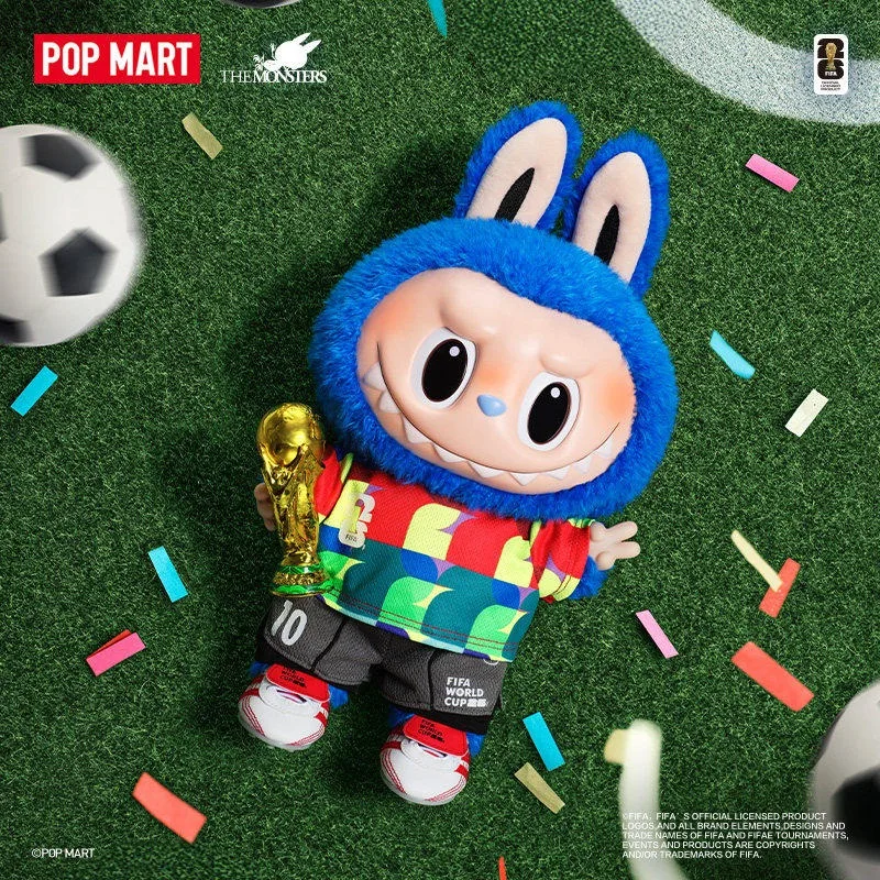 

POP MART LABUBU THE MONSTERS × FIFA: Мягкая плюшевая кукла на липучке «Поймай победу» — отличный подарок для любителей футбола