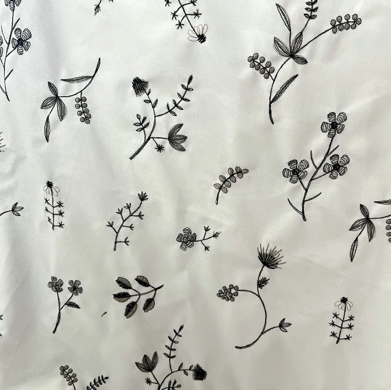 

High-quality linen-cotton 3D embroidered fabric, with leaf and floral embroidery for women's, children's, and home fabrics
