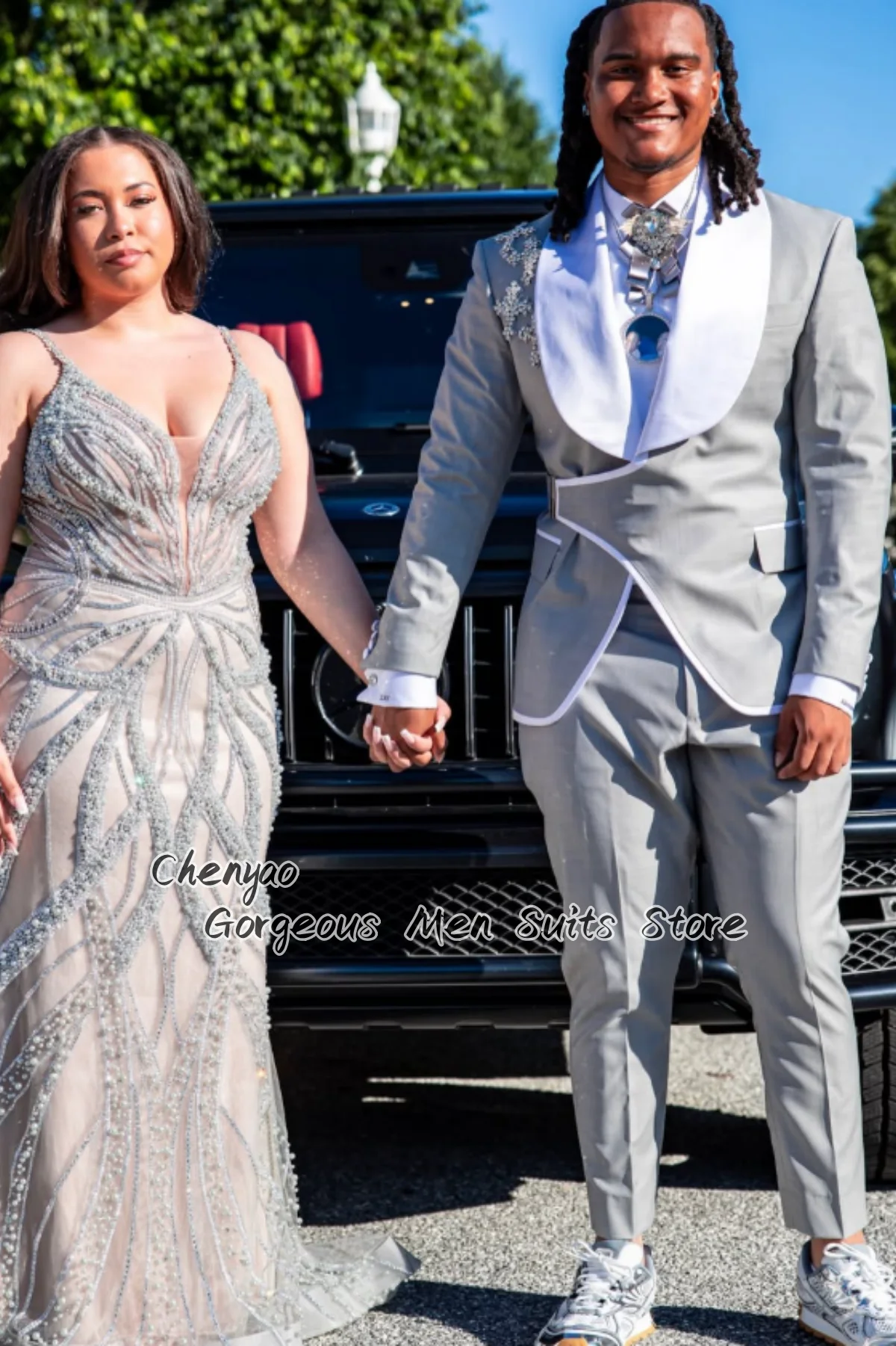 

Luxury Rhinestone Embroidered Men Suit Customized Velvet 2 Pcs Groom Tuxedo Evening Wedding Male Blazers Banquet ropa hombre