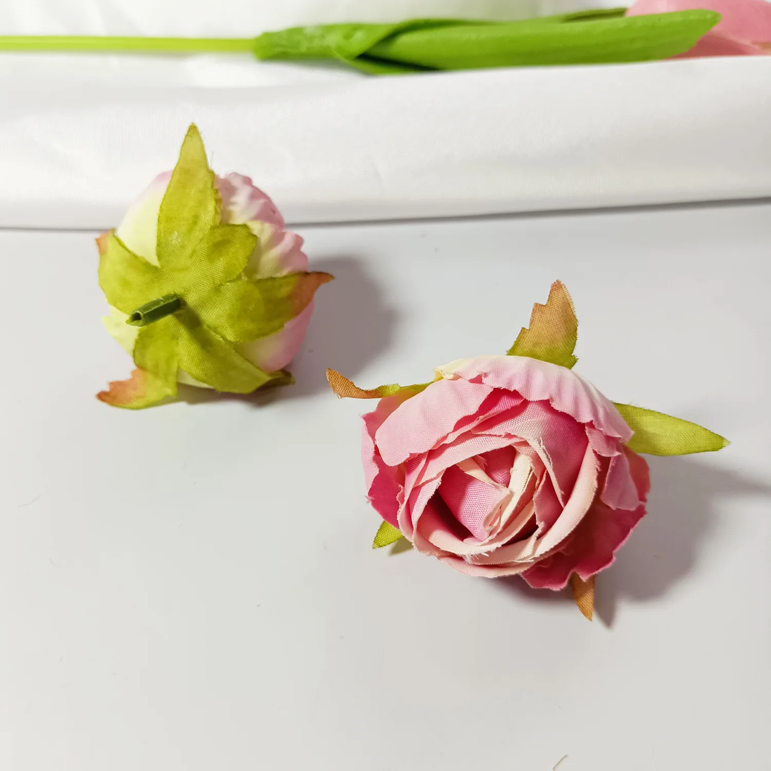 5/10Pcs 4cm Artificial Silk Rose Flower Heads for Wedding Decor DIY Wreath Scrapbook Fake Flower Wall Decoration Home Room Decor