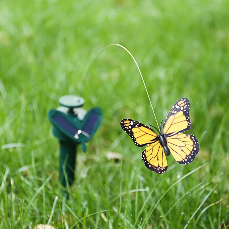 Energia solare farfalla colibrì animale prato luce decorazione giardino palo paesaggio lampada per luci notturne all\'aperto