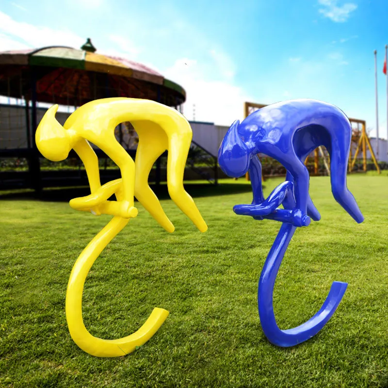 

Cycling silhouette figure sculpture, outdoor large-scale sports ornament, fiberglass park sports square decoration