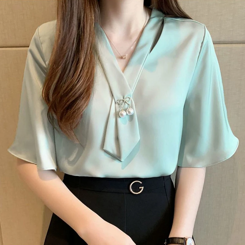 Women Chiffon Shirt Korean Elegant Pearl Loose Short Sleeve Female Blouse Summer Fashion New All Match Chic V Neck Ladies Tops