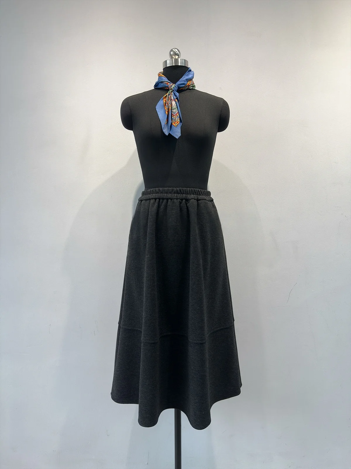 Early Spring Gentle Ambious Wool-Blend Bud Skirt