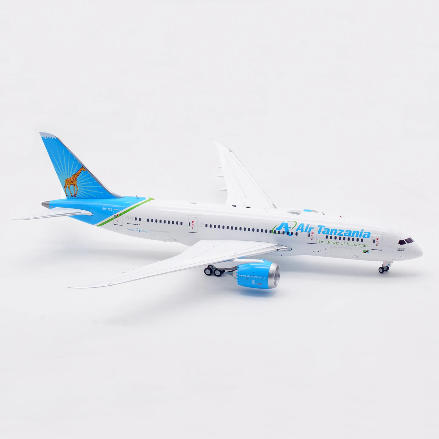 IF788TC0725 Aereo da collezione in lega regalo INFLIGHT 1:200 Air Tanzania "Dreamliner" Boeing B787-8 Modello di aereo pressofuso 5H-TCG