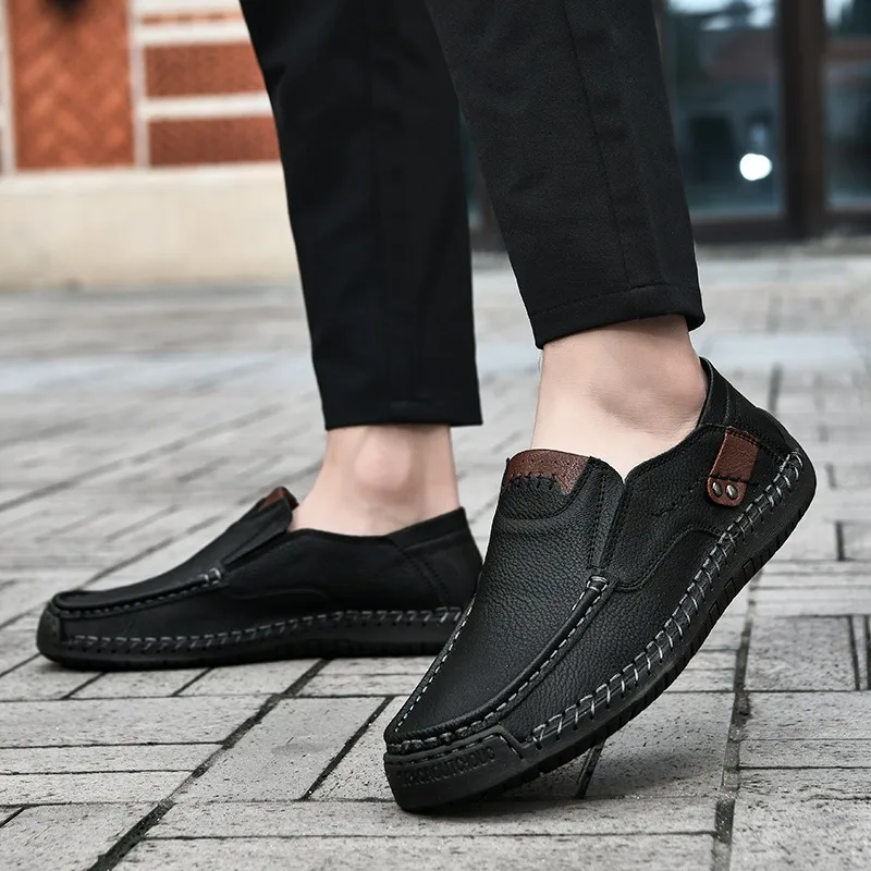 Men Slip‑on Loafers Hand‑Stitched Synthetic Suede Casual Driving Shoes, Non‑Slip Soft Sole Outdoor Commuter Flat Shoes Plus Size