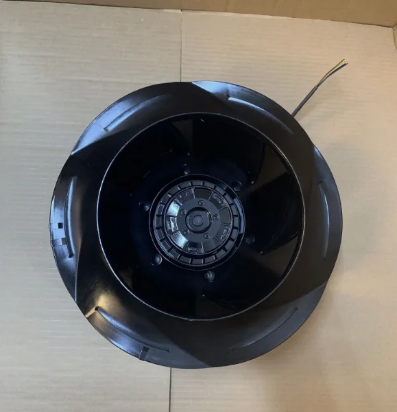 

Brand New Original R3G355-RB03-10 R4E355-RM03-05 R4E355-RM03-03 frequency converter ACS800 fan Fast Transport