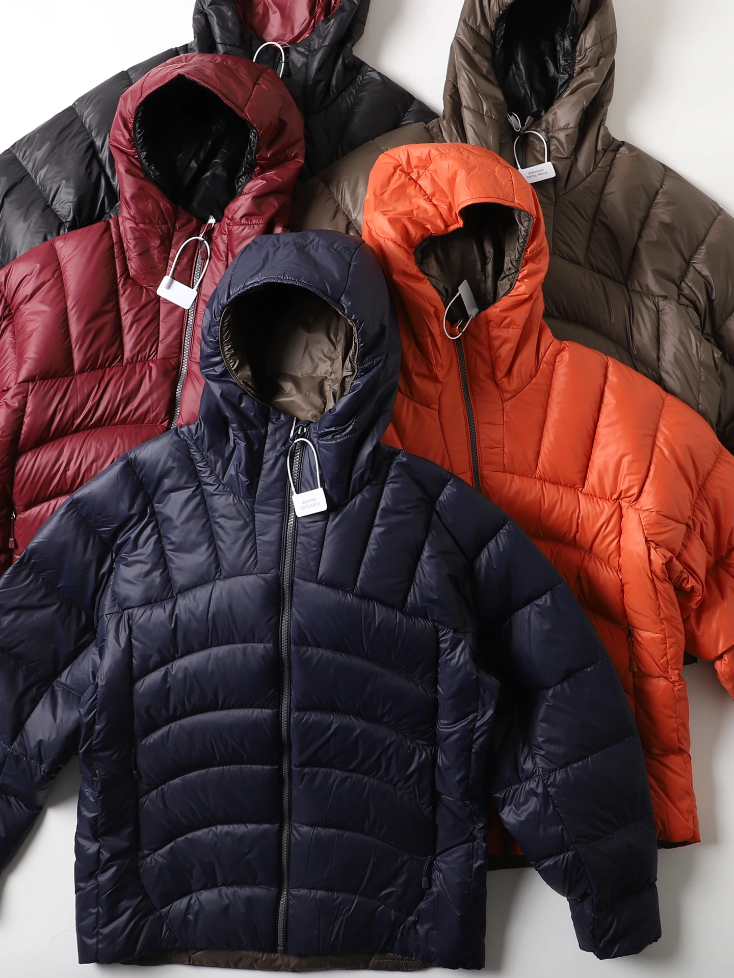 

Теплая мужская повседневная куртка-пуховик с капюшоном, 90% белый пух, свободный крой, из полиэстера, с длинными рукавами, на молнии