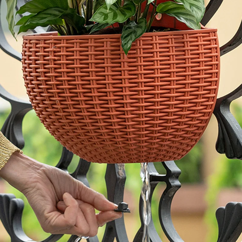 5pcs Wall Hanging Flowers Planter Imitation Rattan European Style Semicircle Plant Baskets for Outdoor Garden Balcony Planter