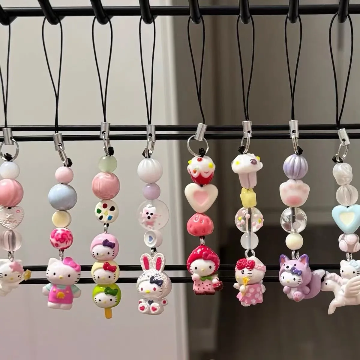 

Sanrio Hello Kitty чехол для мобильного телефона ремешок короткий очаровательный ремешок для ключей брелок для девочек брелок для камеры подвесная цепочка украшение