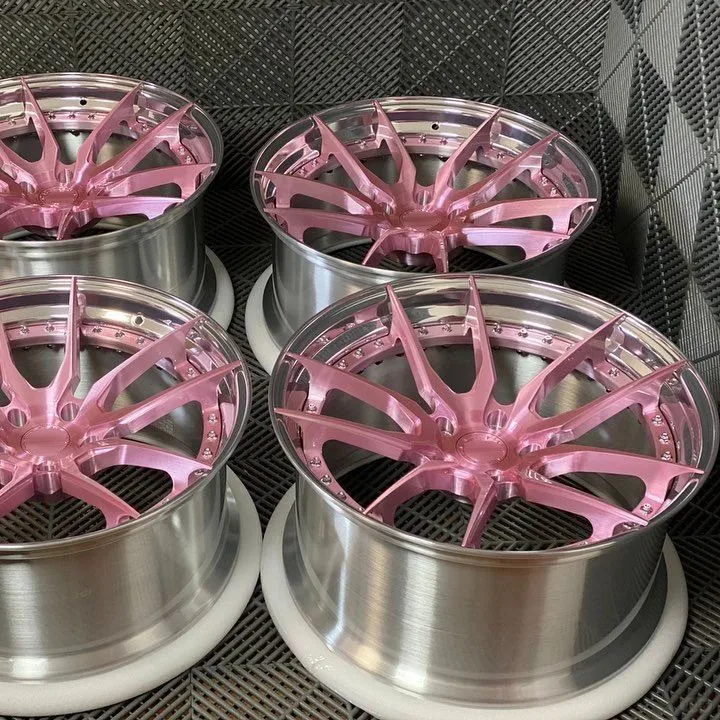 

Customized Two-piece 18~ 22 Inch 5x120 5x112 5x114.3 6061-T6 Forged Aluminum Alloy Wheel Double Disc Brushed Pink